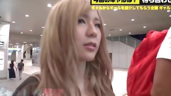 Part1【神スタイル×長身美脚×中出し4連発】ざわ…ざわ… 圧倒的美脚っ…！ざわ… 悪魔的スタイルっ…！！爆速騎乗位で中出し、顔射4連発！このギャル正に沼っ…！精液を飲み込む犯罪的ドエロ沼っ…！このギャルに出会えた事、圧倒的感謝っ…！！次回予告「エロは命より重い！最強のエロギャル登場！！」【ギャルしべ長者35人目 さりな】https://bit.ly/3Y7QgF6