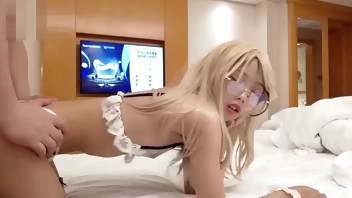 多角度看美女后入姿势