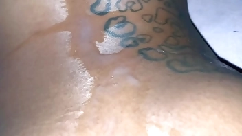 Quickie to Squirt nut on her tattoos!!