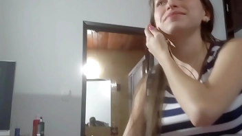 my step sister kisses my cock on the family outing