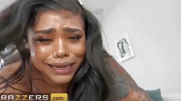 Busty Suzy Marie Uses Her Curves To Lure Her Masseur Mazee To Fuck Her Hungry Pussy - Brazzers